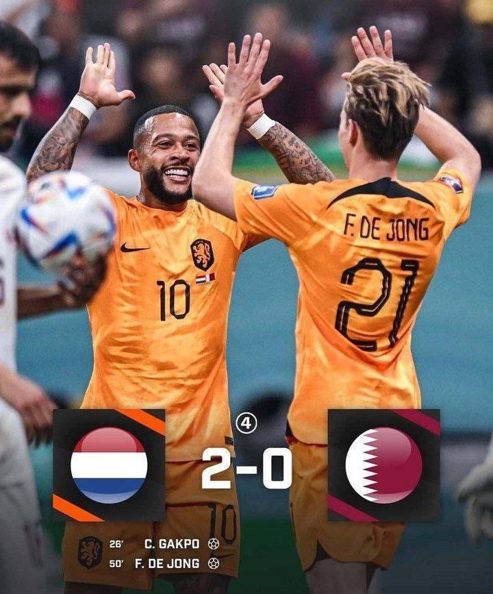صعود هلند به عنوان صدرنشین با غلبه بر قطر میزبان  قطر 0 - هلند 2
