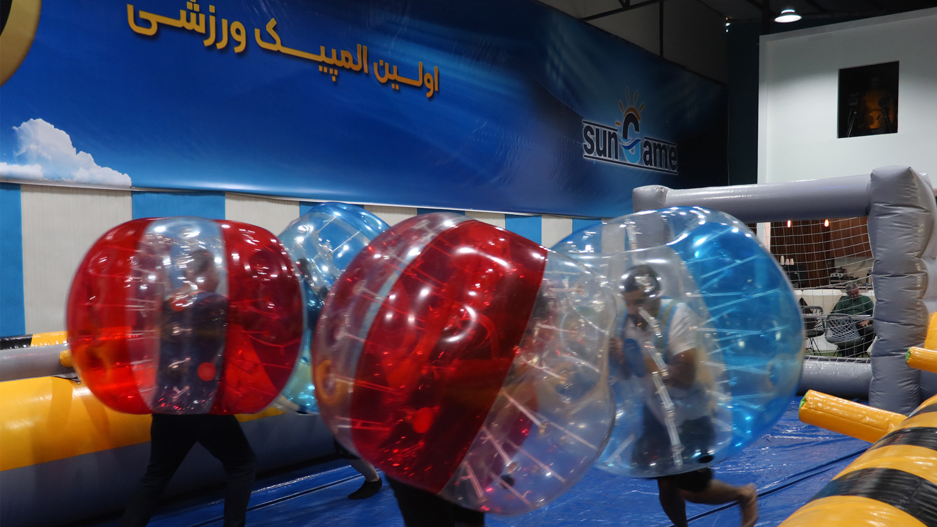 ادامه مسابقات فوتبال حبابی آقایان المپیک آفتاب